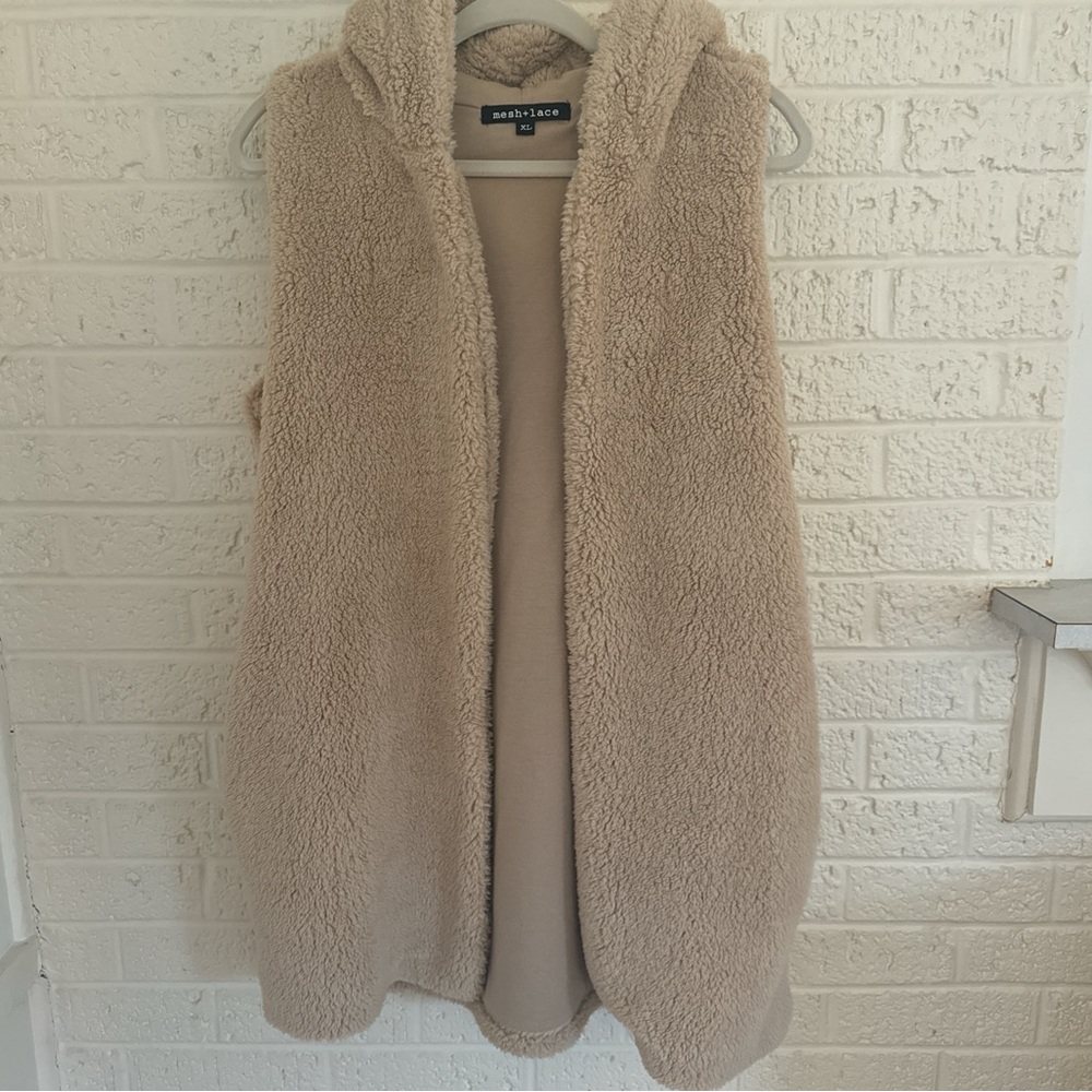 Sherpa Vest